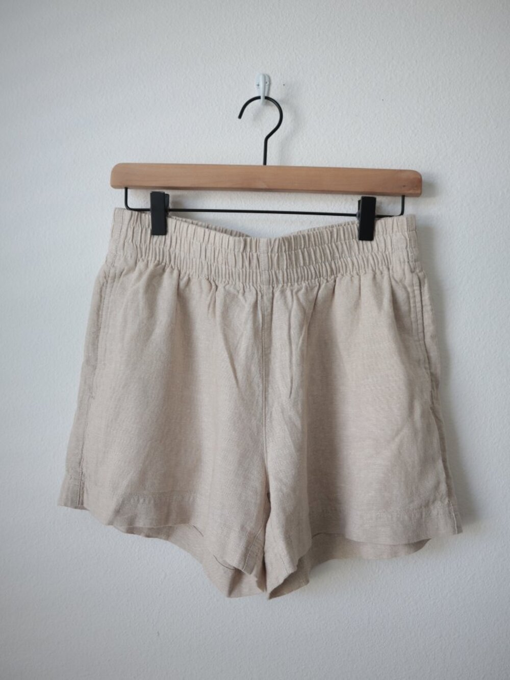 Old Navy Natural Linen Blend Shorts | S
